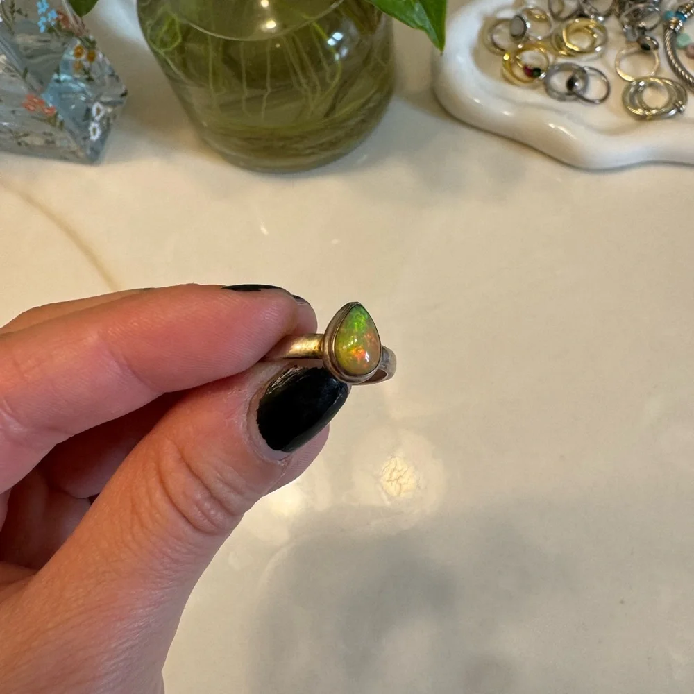 Opal ring - Picture 5 of 6
